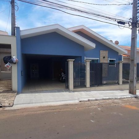 Casa Linda 2 Suite + 1 Quarto + 1 Banheiro Itarare Exterior photo